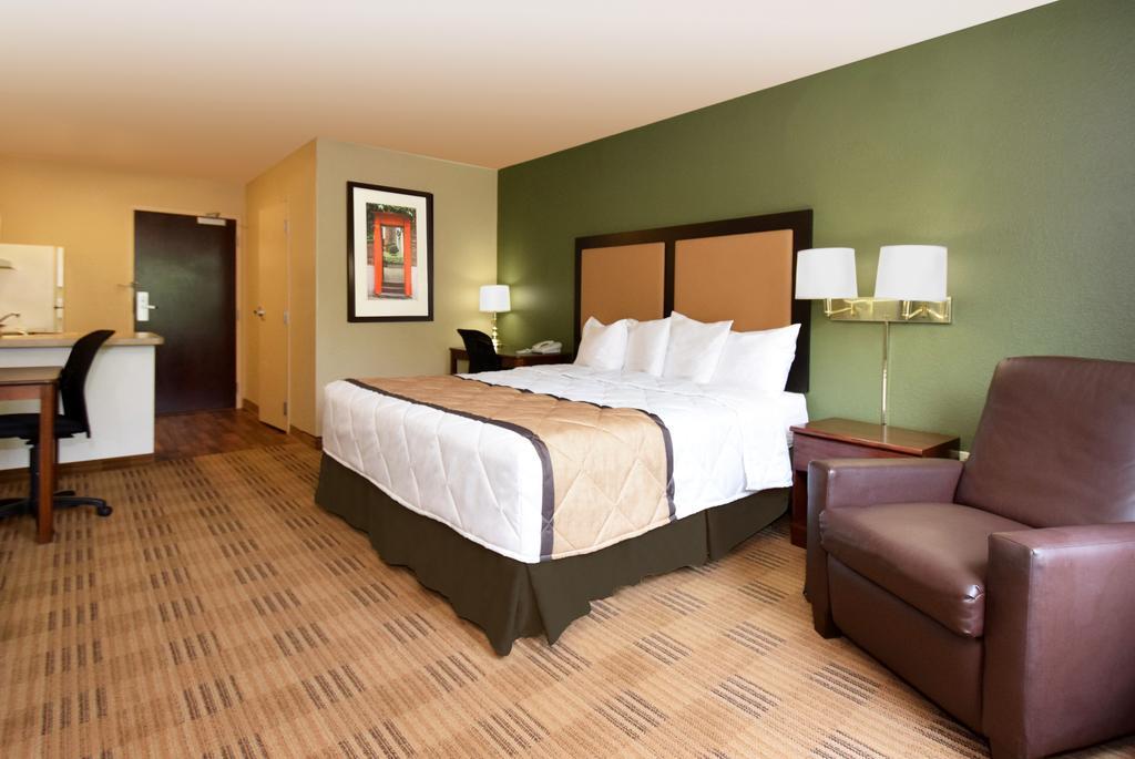 Extended Stay America Suites - Raleigh - Cary - Regency Parkway North Kültér fotó