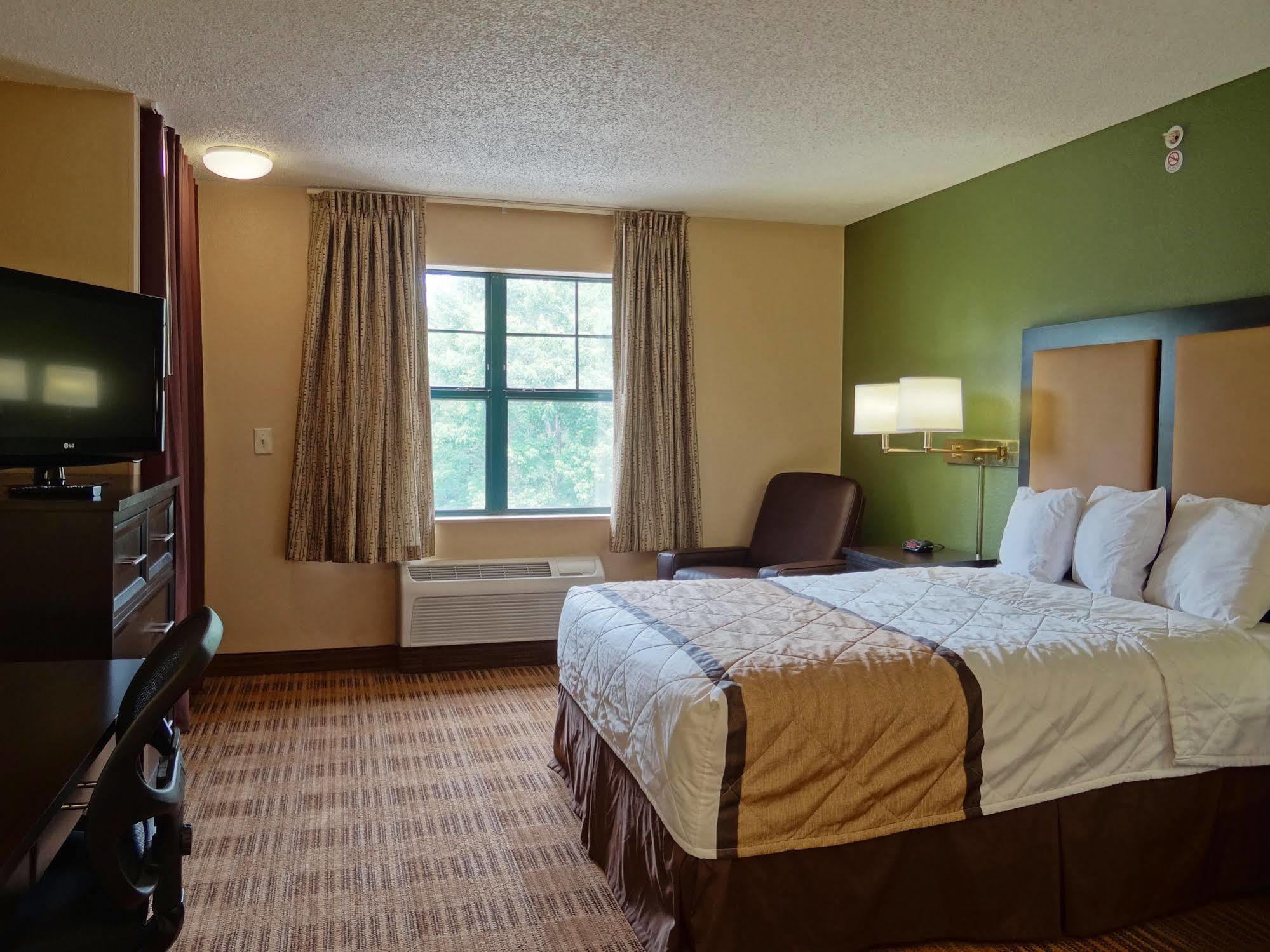 Extended Stay America Suites - Raleigh - Cary - Regency Parkway North Kültér fotó